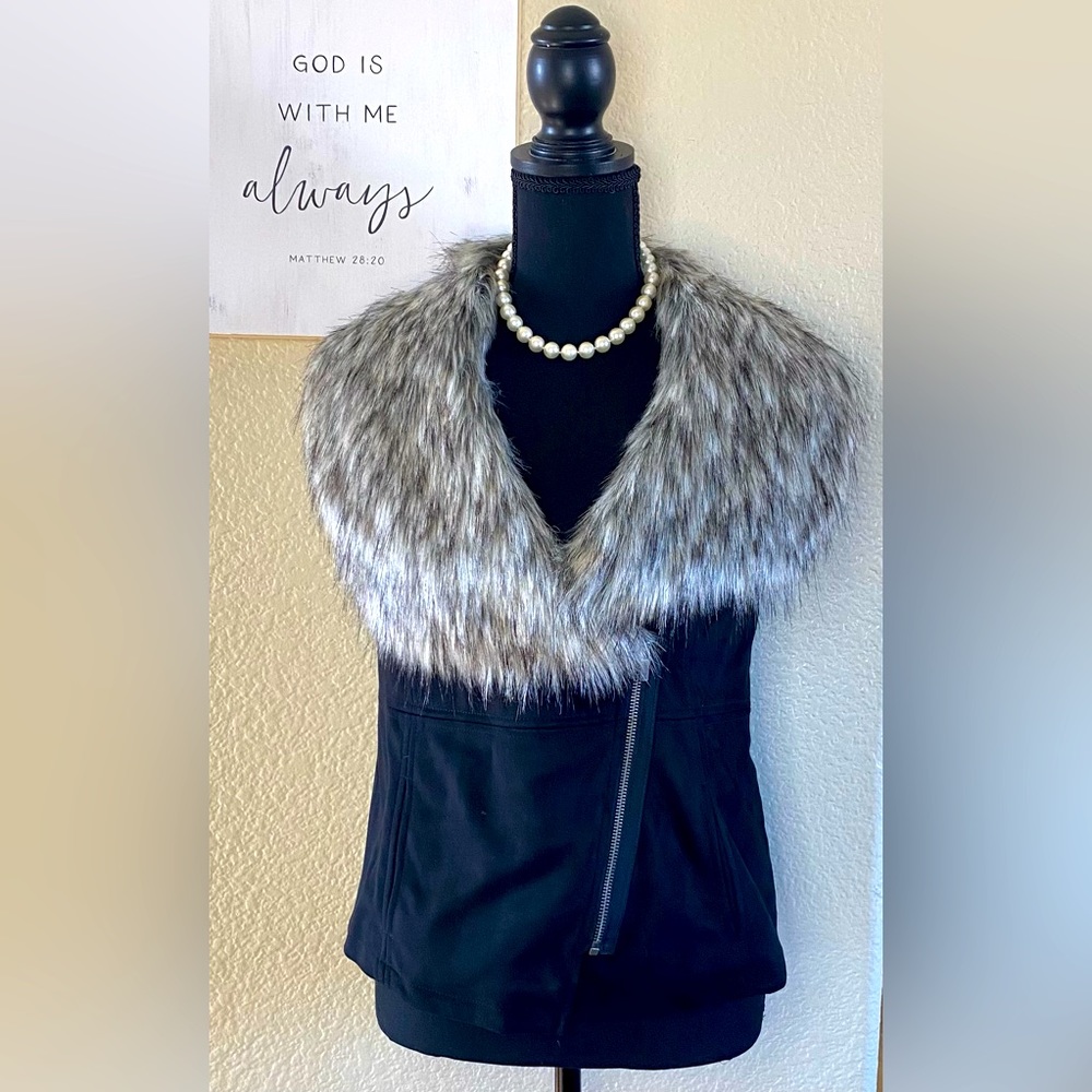 Black Vest Faux Fur Size S